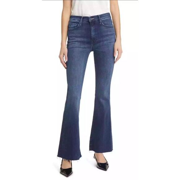 MOTHER The WEEKENDER FRAY Jeans Flare Leg Denim Raw Hem Heirloom $235 New Sz 31